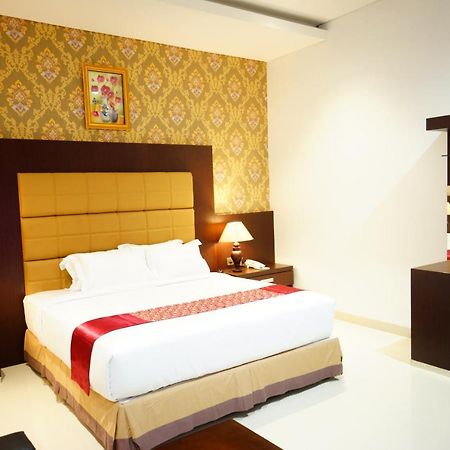 Singapore City Hotel Batu Bara Sungaibalai Экстерьер фото